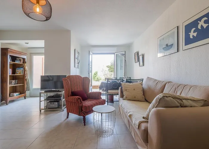 U Momentu - Appt Climatise Avec Terrasse